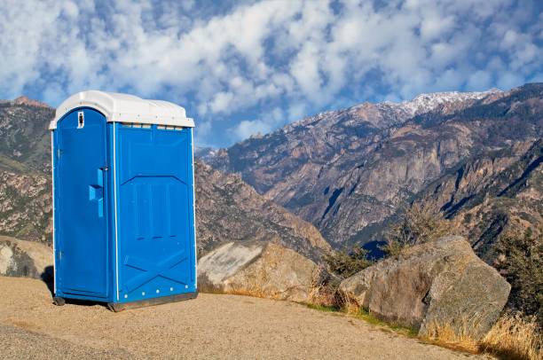 Best Porta potty delivery and setup  in Cohasset, MN